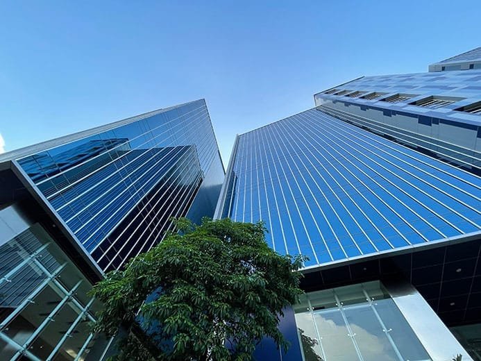 gedung baja
